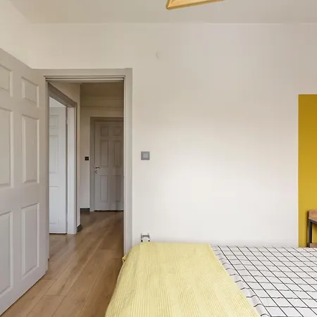 公寓 Recently Renovated Designer 2 Bedroom 伊斯坦布尔